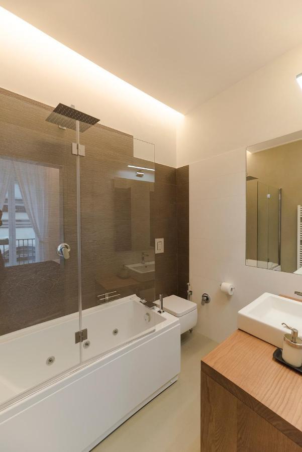 A Misura Duomo Rooms & Apartment - Ls Accommodations Neapel Exterior foto