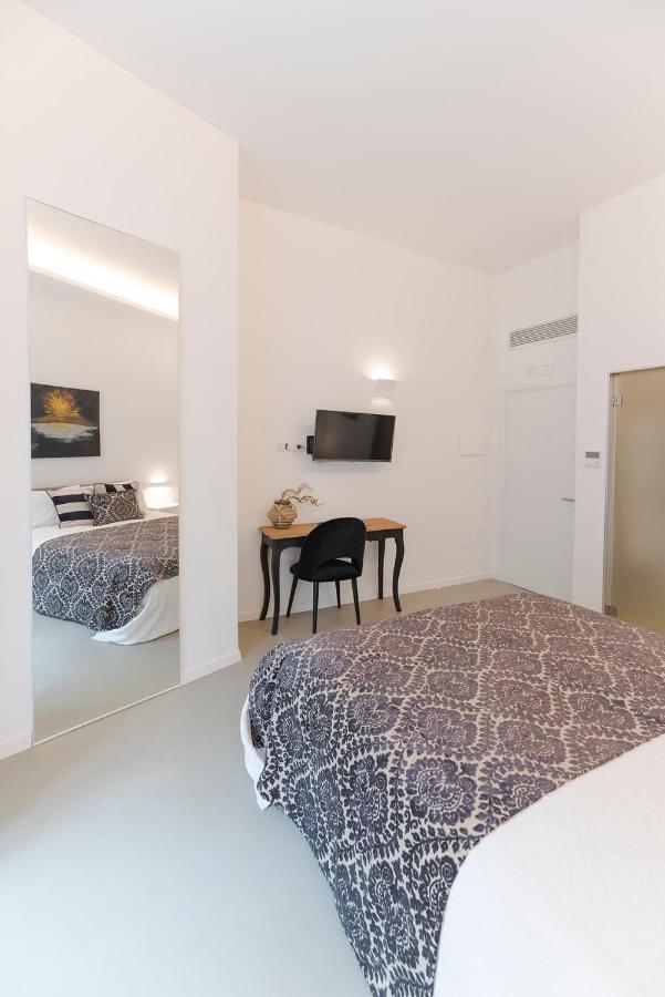 A Misura Duomo Rooms & Apartment - Ls Accommodations Neapel Exterior foto